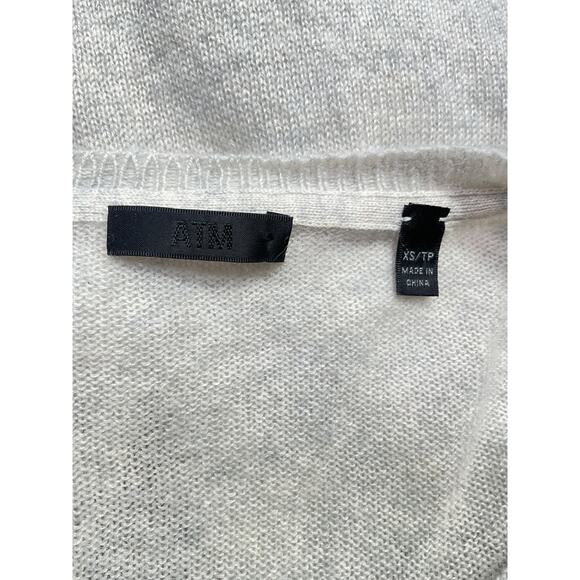 Atm Anthony Thomas Melillo White Cashmere V-Neck Sweater Size XS - Picture 4 of 4